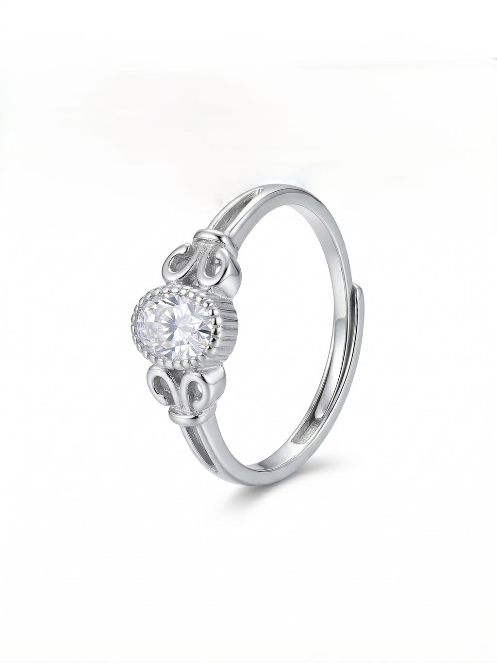 Vintage Scroll Solitaire Ring