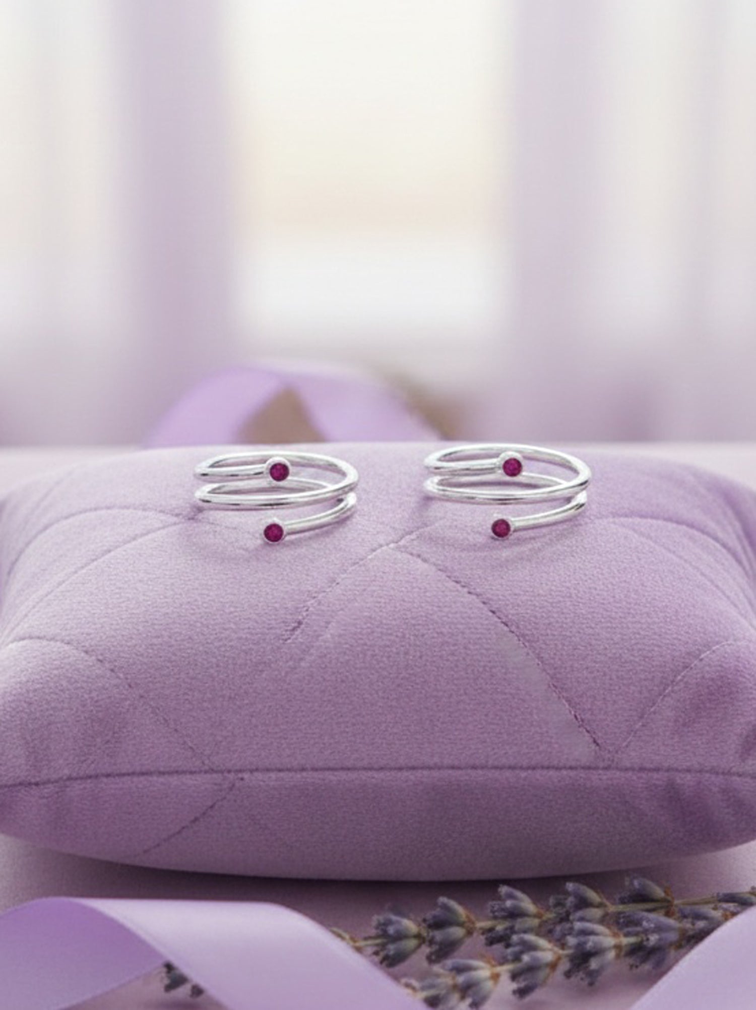 Serene Spiral Toe Ring