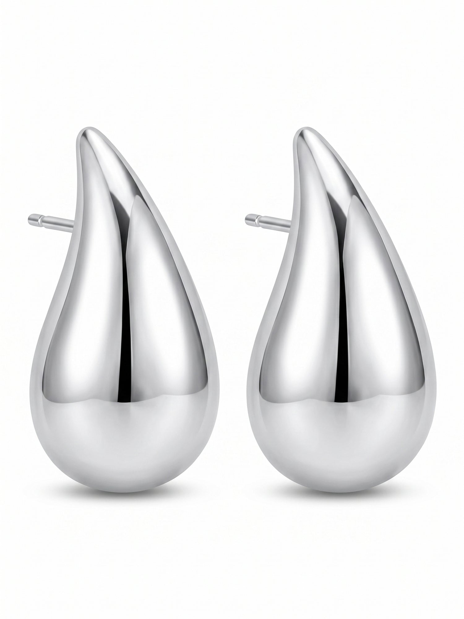 Silver Gleam Teardrop Studs