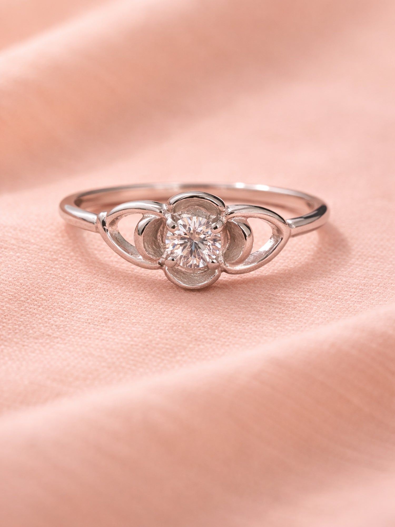 Floral Petal Solitaire Ring