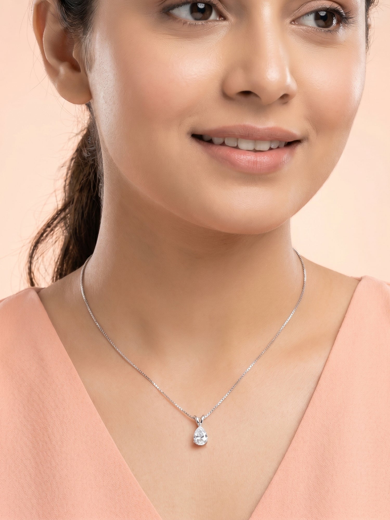 Solitary Teardrop Pendant
