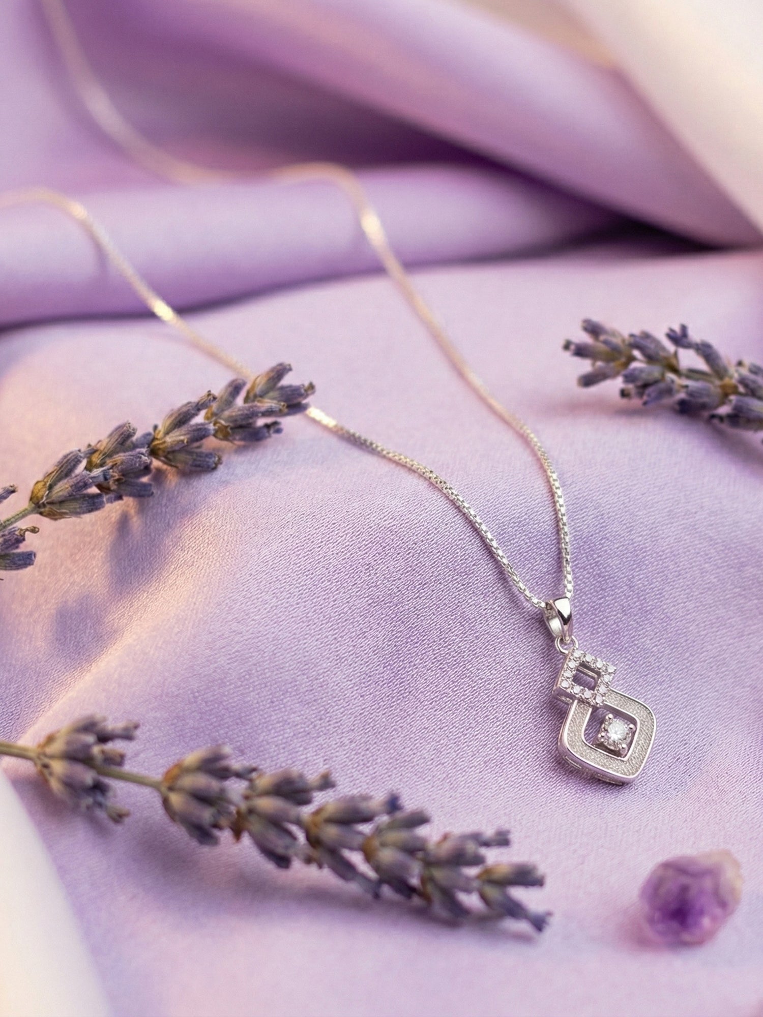 Interlocked Solitaire Pendant