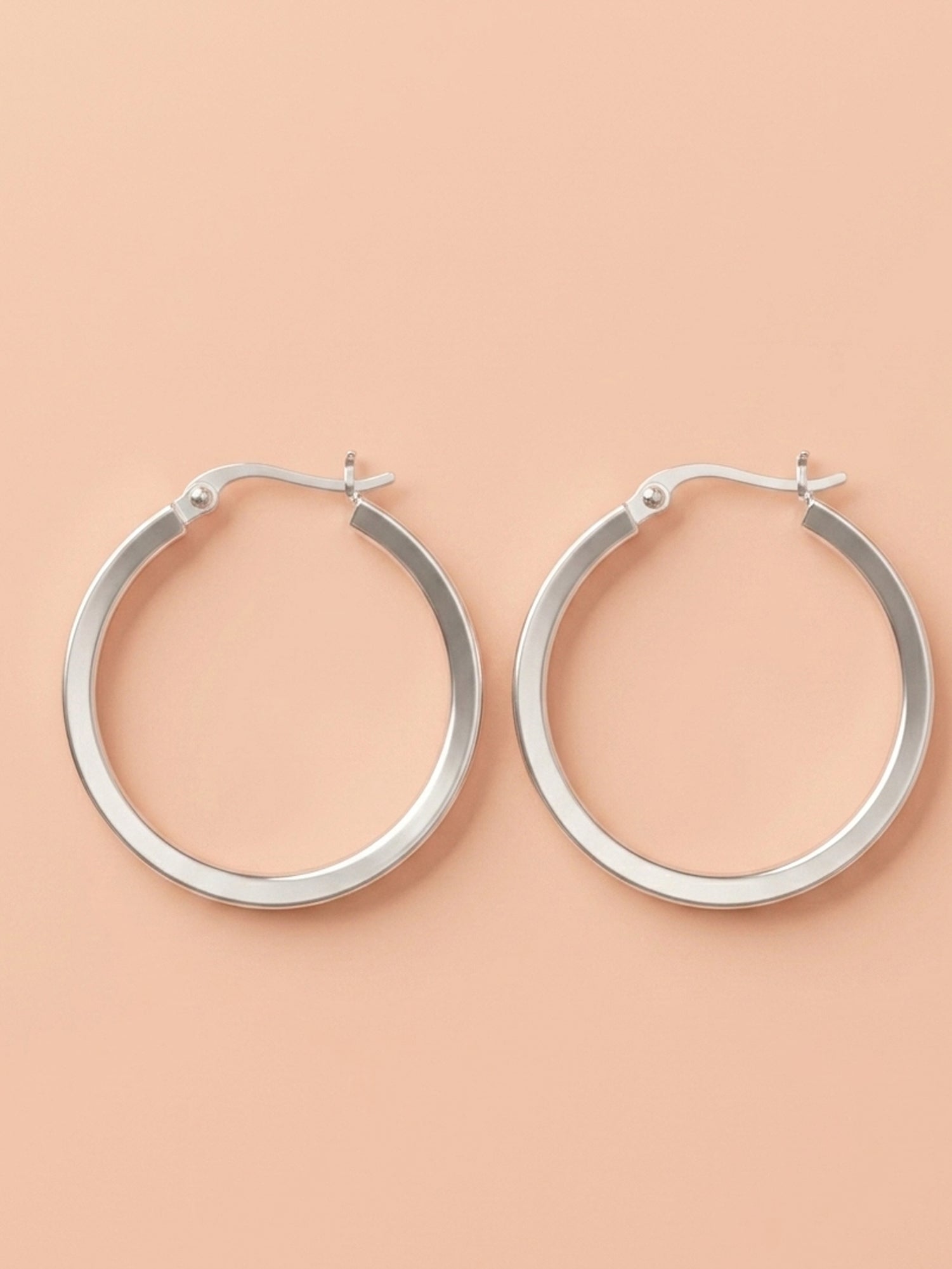 Knife-Edge Polished Hoops
