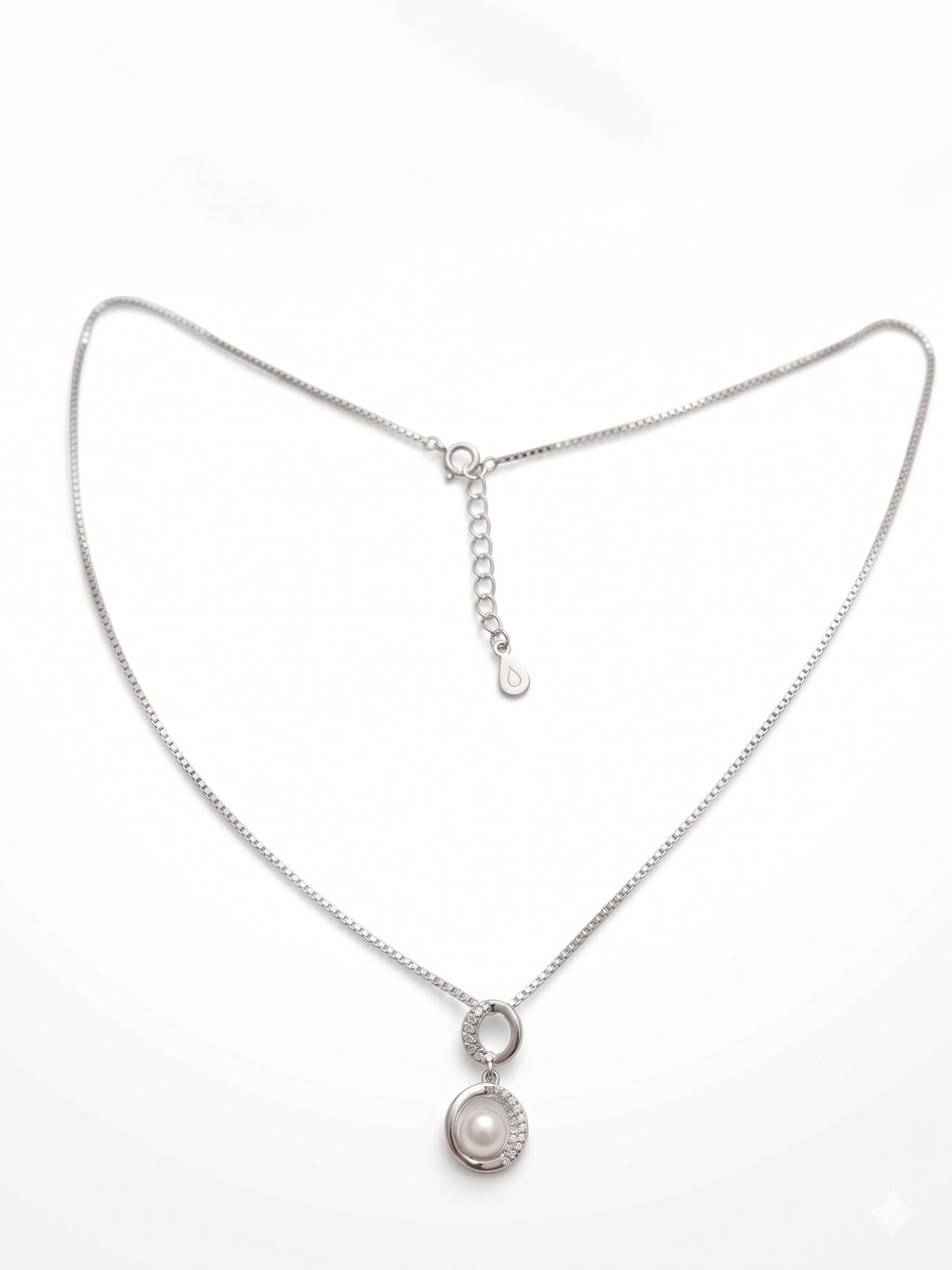 Silver Shimmering Pearl & Halo Pendant Necklace