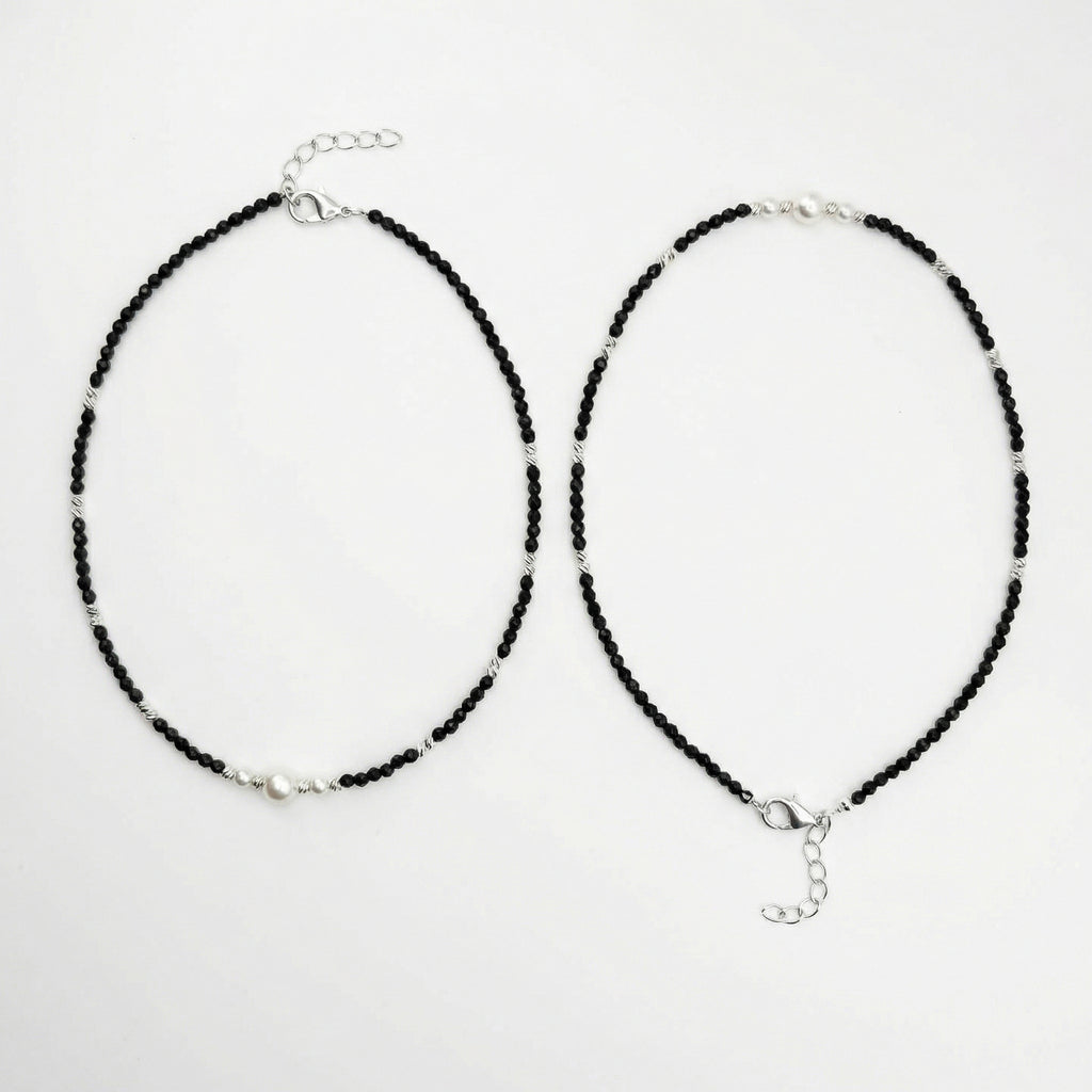 Luna Noir Anchor Anklet