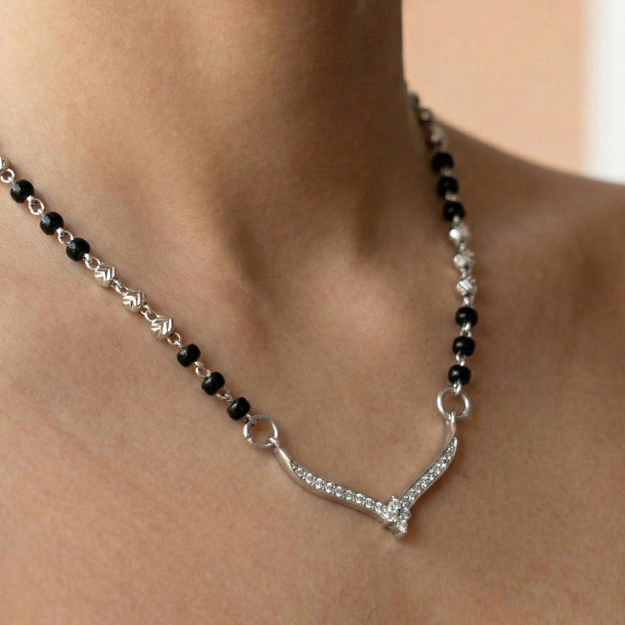 Chevron Grace Mangalsutra