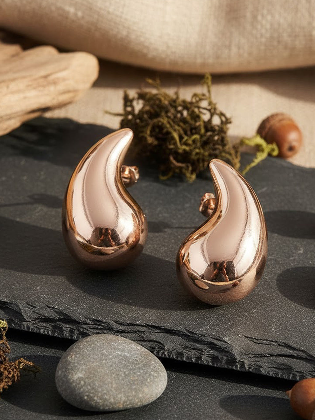 Liquid Contour Studs